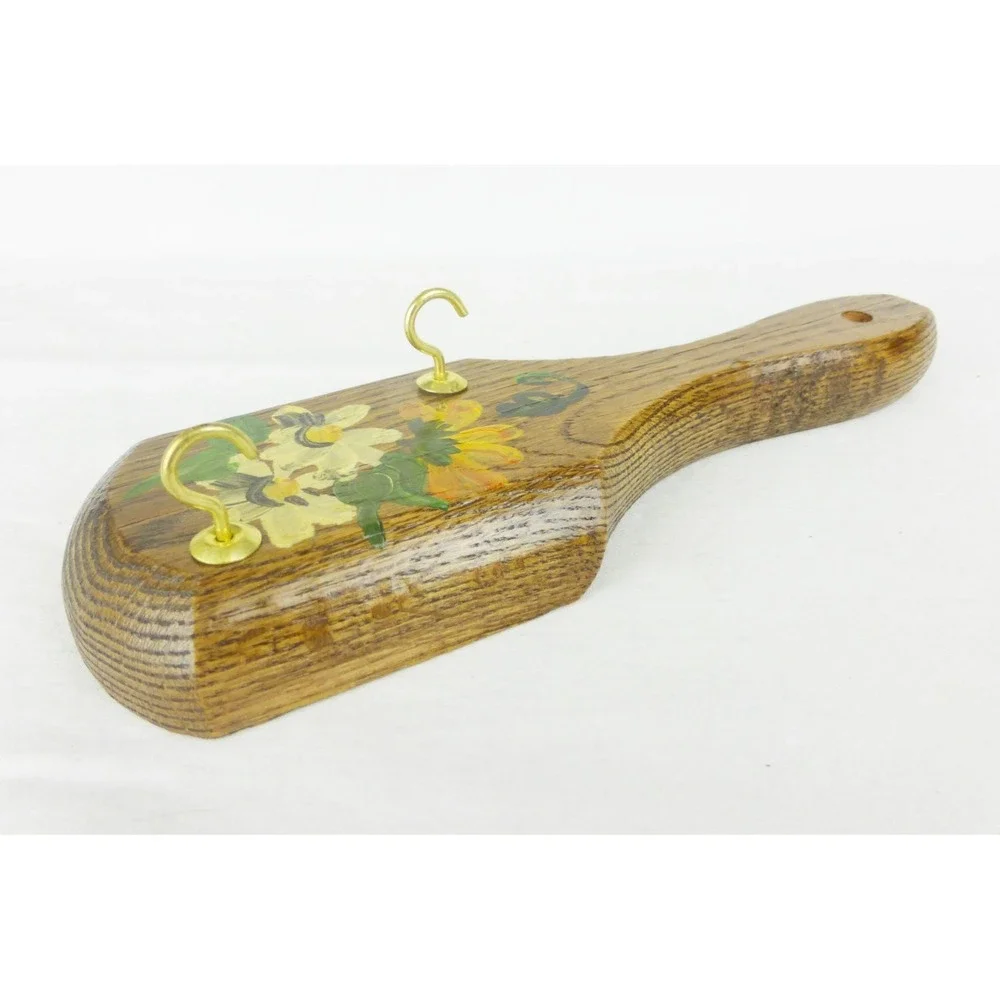 Vtg wood key hook hanger wall decor hand painted cottage home decor Farmhouse